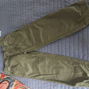 NWT Gap green khakis -Size small
